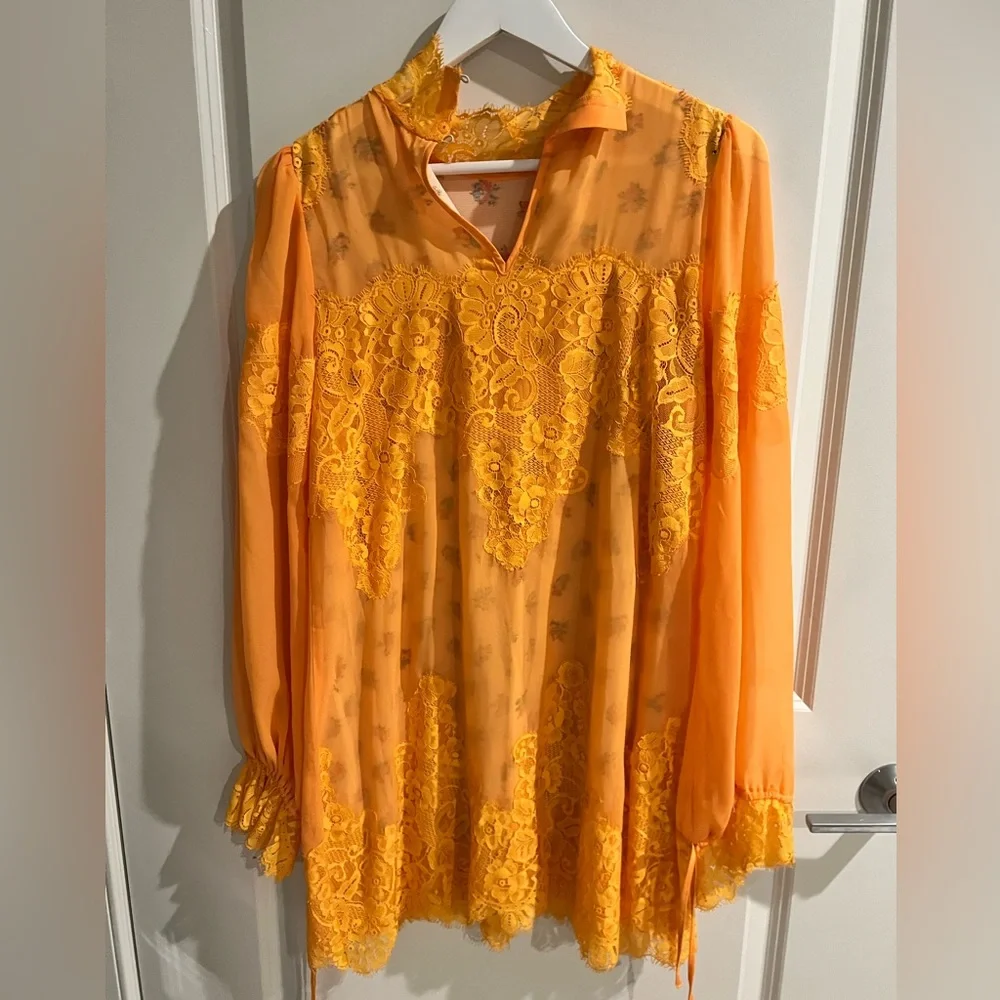 “Queen 4 A Day Dress” / Mango Summer Dress - Picture 3 of 6